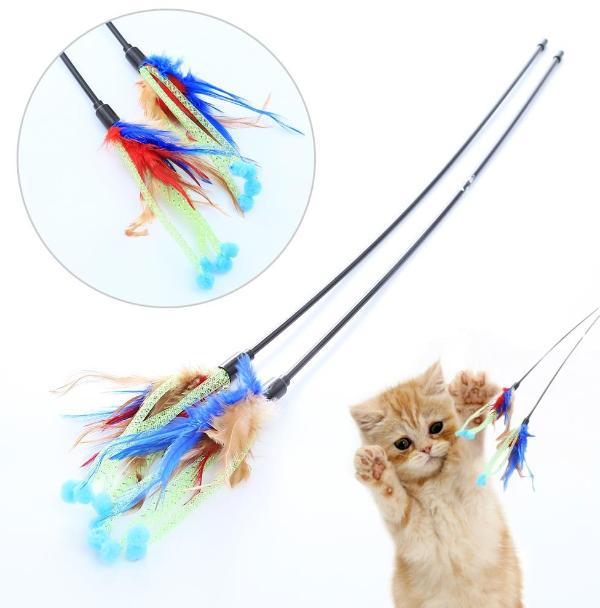 ДиАнКари Дразнилка с натуральным пером и игрушками, 65 см