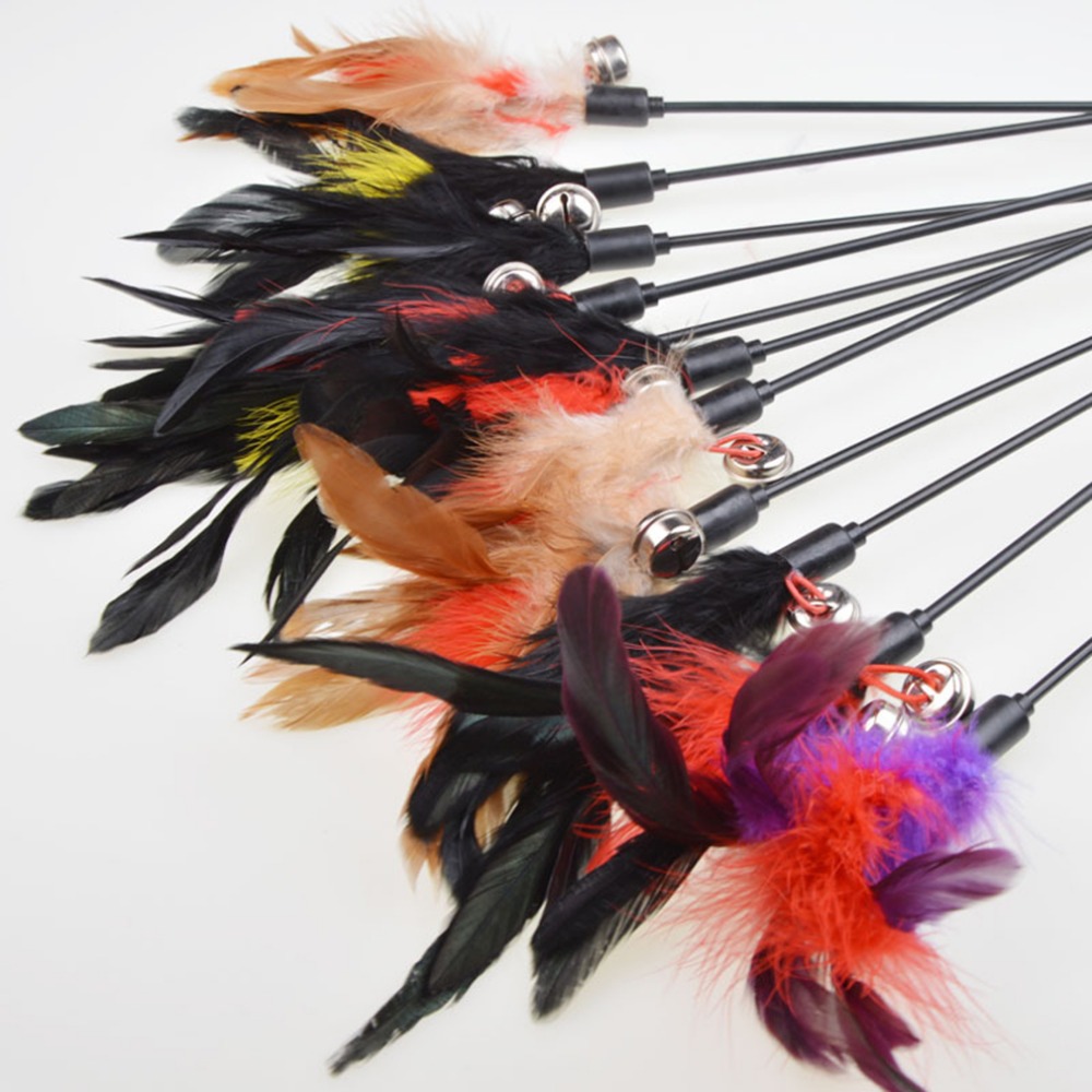 ДиАнКари Дразнилка с перьями и колокольчиком, 70 см